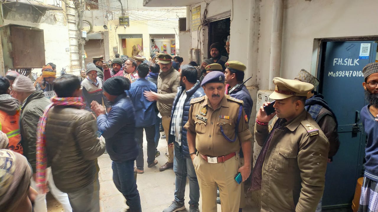 Siddheshwar Mahadev temple opened in Muslim area madanpura varanasi