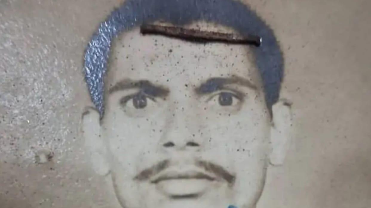 Gangster was working at the police station was cheating Nakdu by posing as Nandlal for 35 years