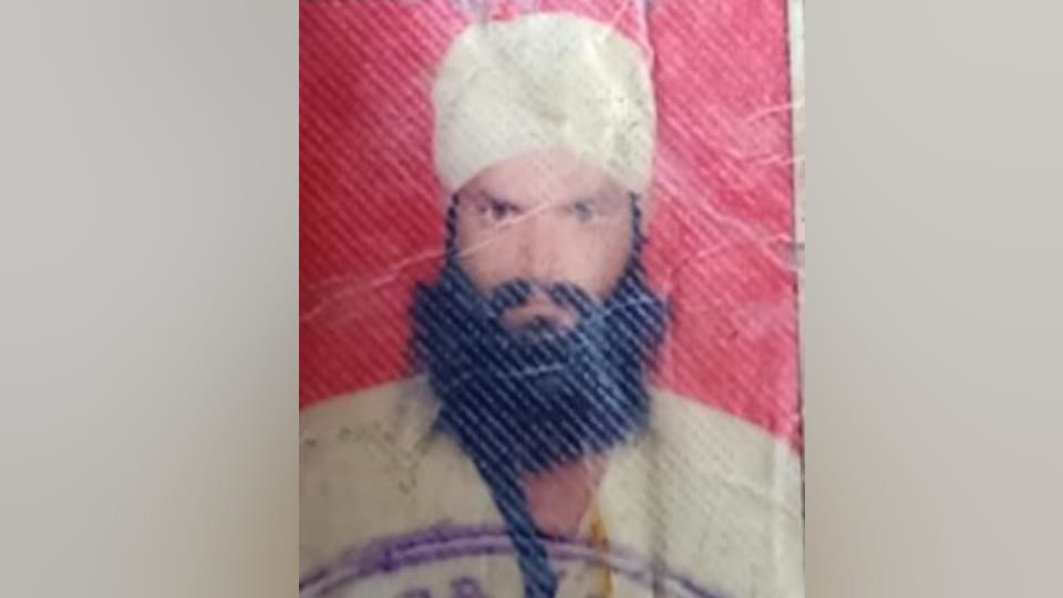 Shahjahanpur News Father Kills Daughter Over Love Affair in Shahjahanpur UP After She Refuses to Listen