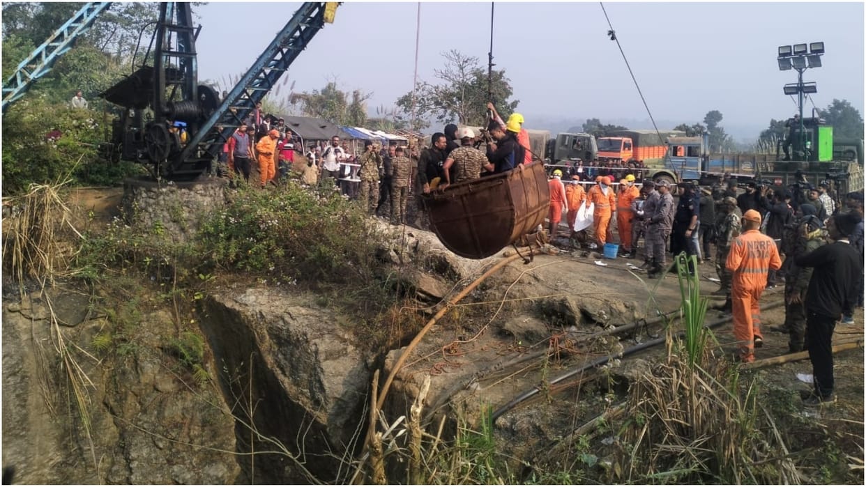 One dead body found in coal mine in Dima Hasao, 8 workers still trapped; Army and NDRF rescue operation starts