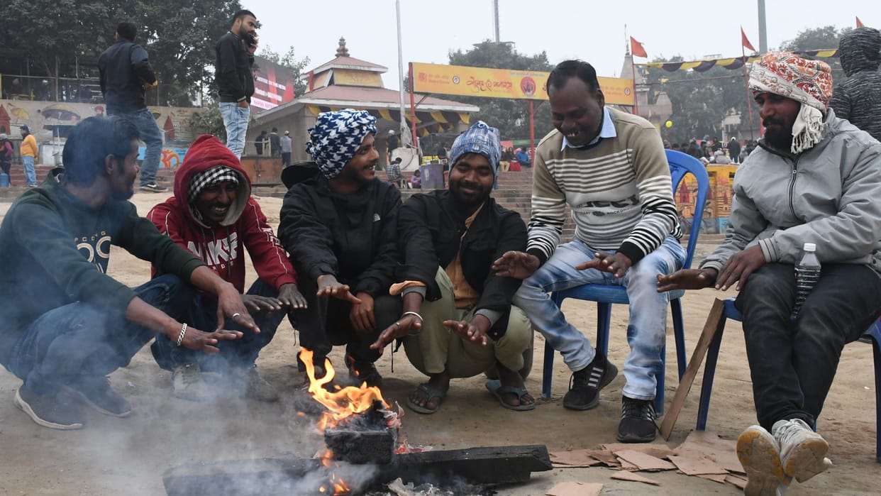 Weather Update Daytime weather in Varanasi difference temperature last 10 years Cold wave people shiver
