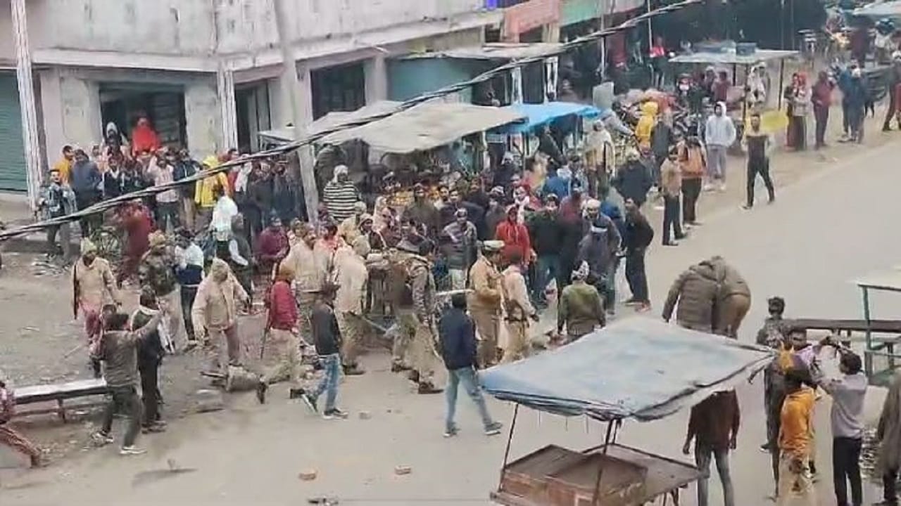 Ruckus over gangster death inspector said I will send the whole village to jail in lakhimpur kheri