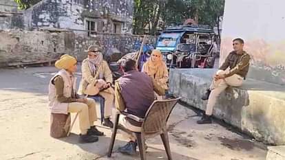 Beawar News: ब्यावर में मूंगफली ठेले से शुरू हुआ विवाद पत्थरबाजी में बदला, पुलिस बल तैनात, पांच गिरफ्तार Beawar News: Communal harmony disturbed in Beawar, police arrested five