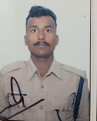 Lucknow: CRPF jawan shot himself with government rifle, suicide note not found
