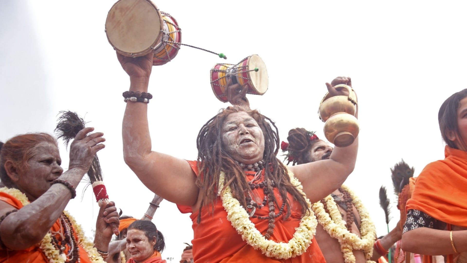 Maha Kumbh 2025 Female naga sadhu life is mysterious Female naga sadhu interesting facts special attractions