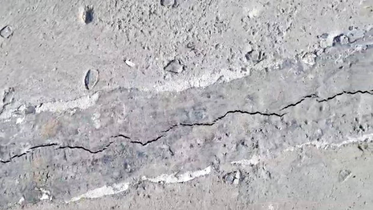 MP News truth of cracks on 800 crore bridge in Jabalpur came to fore Congress had made allegations