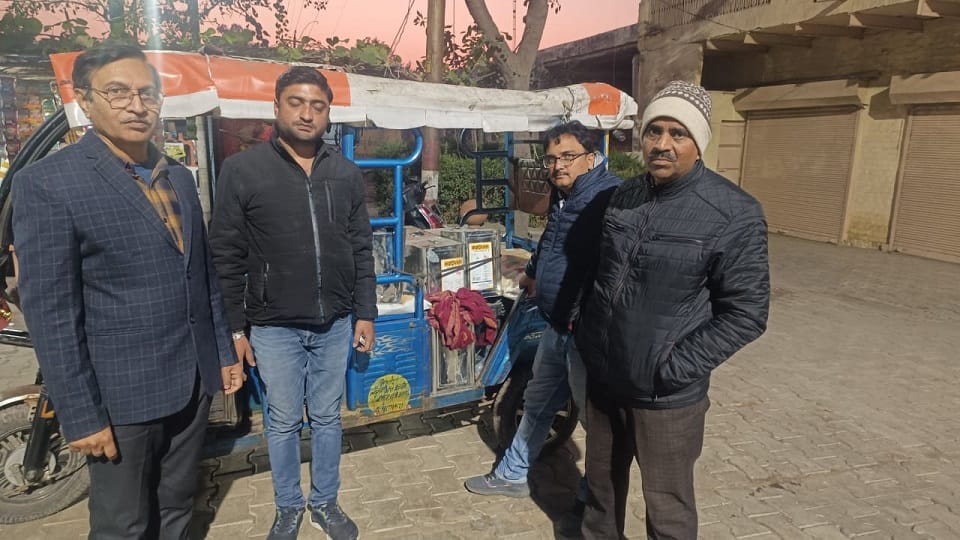Refined and Ghee 225 kg of food items seized samples sent for testing