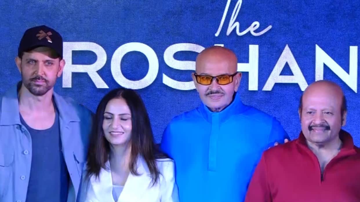 Trailer Launch Of Series The Roshans Hrithik Roshan Rakesh Roshan At Event With Family