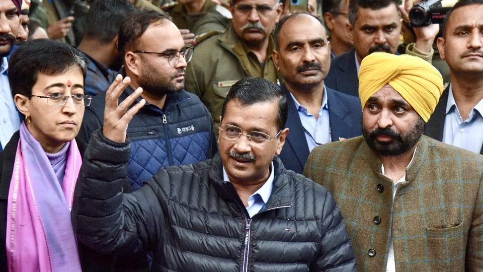 Delhi Assembly Elections 352 leaders from Punjab will camp in Delhi