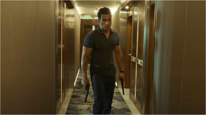 Fateh Movie Review In Hindi by Pankaj Shukla Zee Studios Sonu Sood Jacqueline Fernandez Naseeruddin Shah Vijay