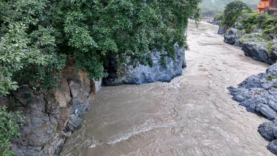 Nepal contractors are dumping road cutting sewage into Kali River Jhulaghat