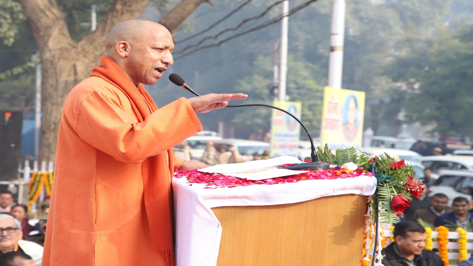 CM Yogi warned Land mafia will have to vacate the land sooner or later, mafia on Yogi's target