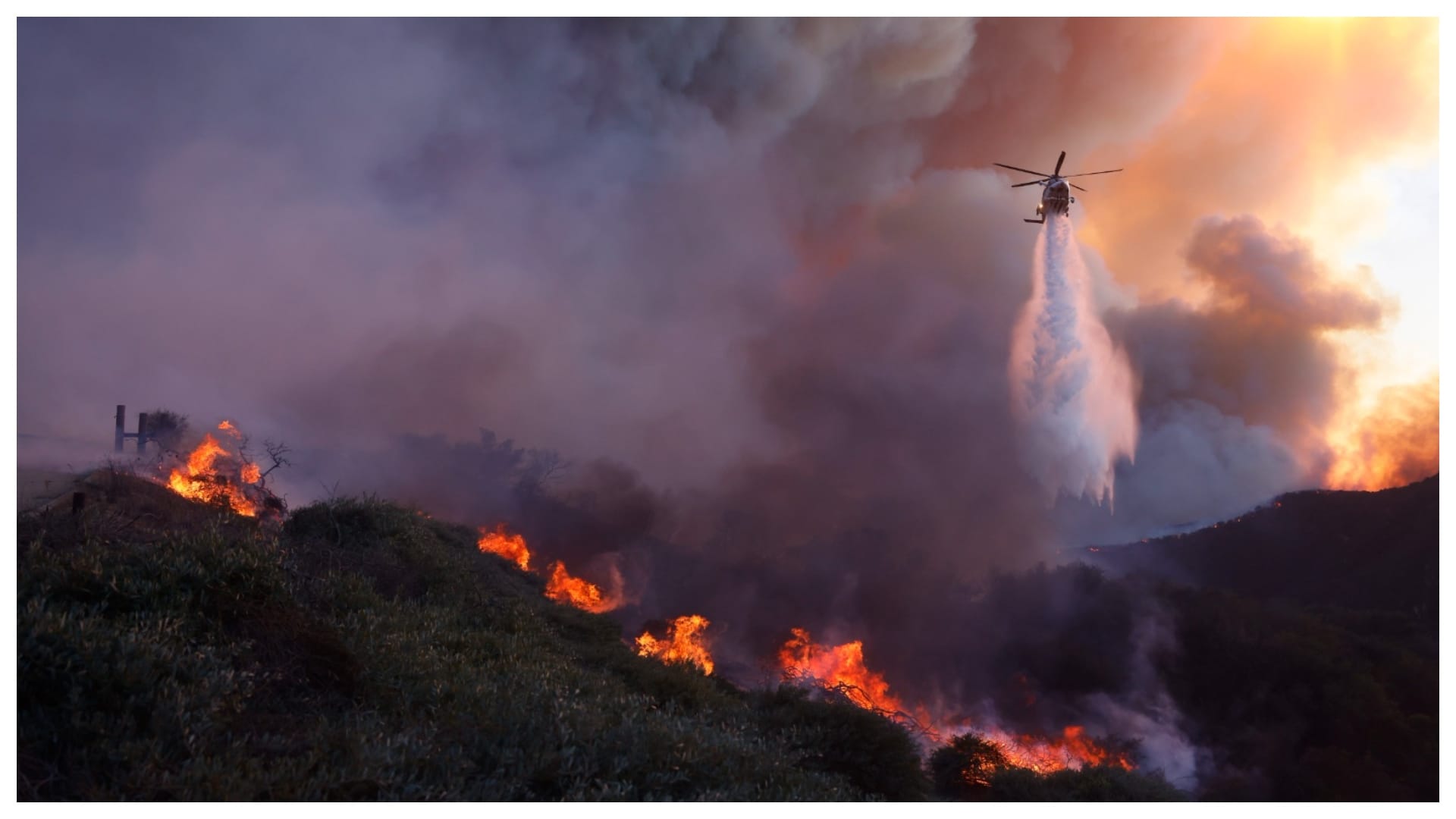 Los angeles wildfires photos death toll hollywood celeb houses destroys updates