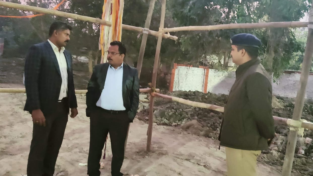 Maha Kumbh 2025 War room PDDU junction DIG took preparations fair Passengers will safe