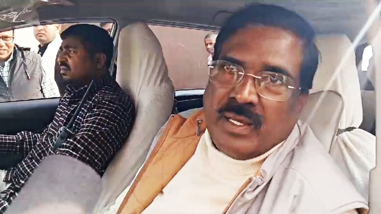 Vaishali: ED raids on Lalu Yadav's close MLA Alok Mehta, Minister Kedar Gupta reacts, Narendra Modi policy