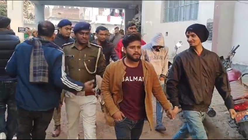 Illegal liquor party busted in a hotel in Bihar Sharif