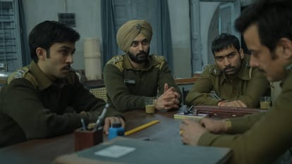 Black Warrant Web Series Review by Pankaj Shukla Vikramaditya Motwane Zahan Kapoor Rahul Bhat Sidhant Gupta