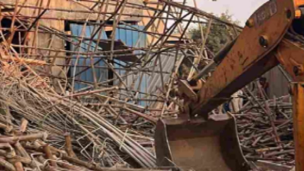 Raipur accident news: Two workers died, six injured in building centring frame crash