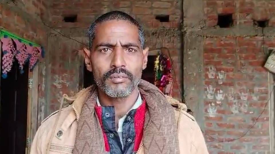 police got confused with theory of barbed wire while In Sitapur doctors removed bullet from stomach of injured