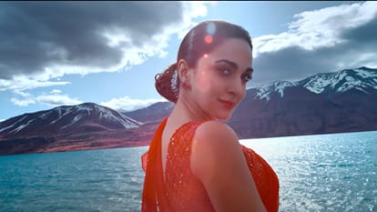 Game Changer Fateh Ram Charan Kiara Advani Sonu Sood Jacqueline Fernandez Followers and Tickets sold