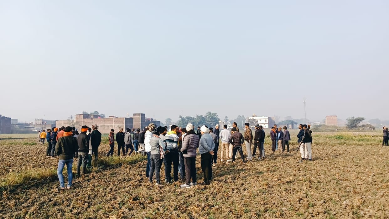 Dead body of a youth from Uttar Pradesh found in Rohtas