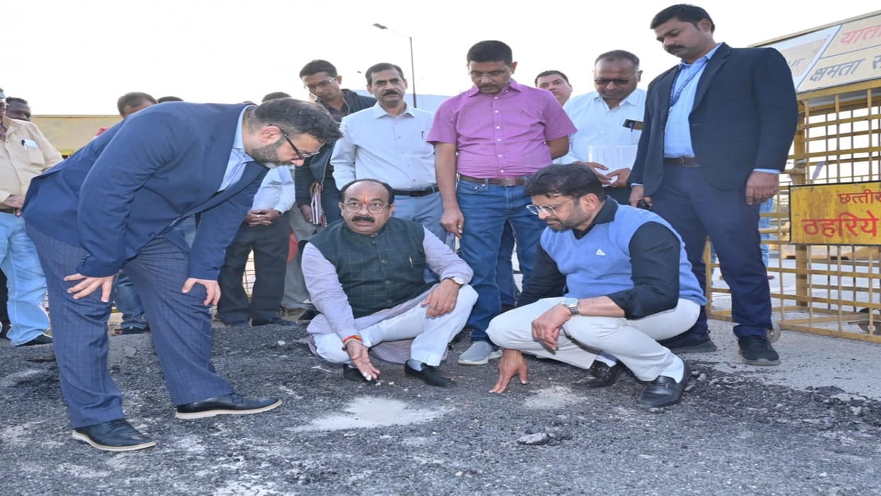Deputy CM arun Sao angry over poor quality repair Raipur Mowa Overbridge
