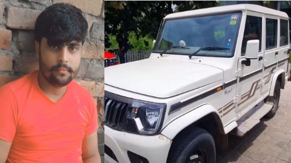 Eight month pregnant Bhabi killed by being crushed by car then devar committed suicide by hanging herself