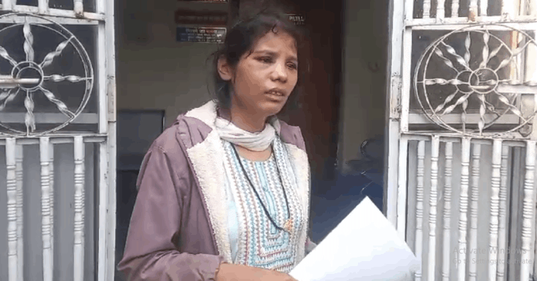 victim reached SP office and lodged a complaint In  beating of pregnant woman in Raigarh