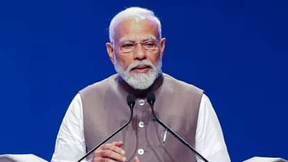 PM Modi interacted with participants today in ‘Developed India Young Leaders Dialogue’ Know all updates