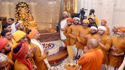 Pran Pratishtha Anniversary: Balakram turns one year old, the whole country gathers for darshan; Devotees ar