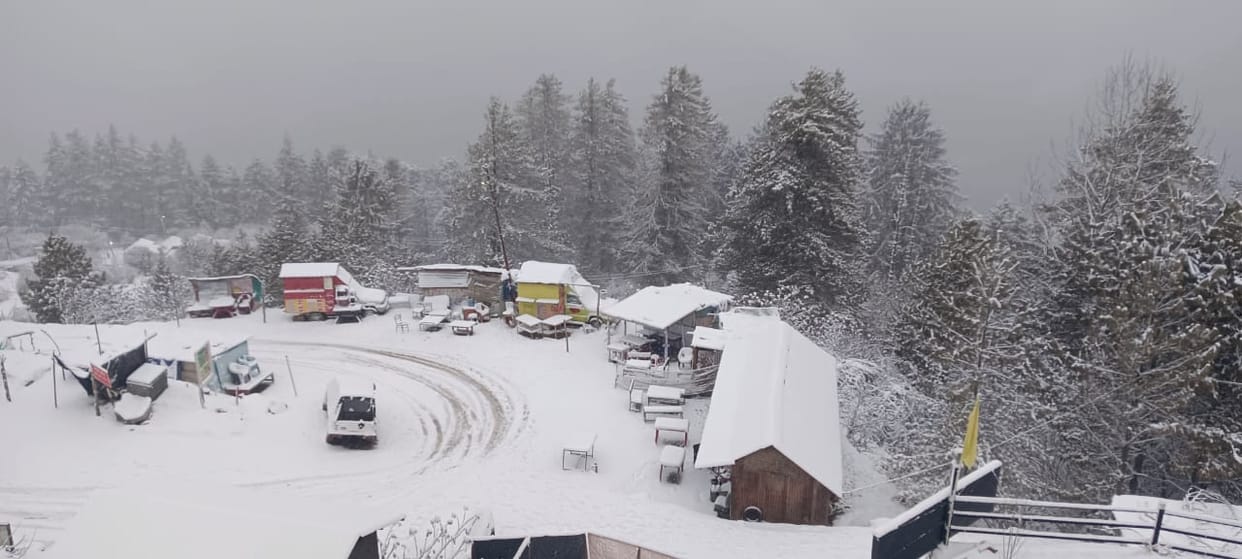 Uttarakhand Weather Update Today Possibility of light rainfall and Snowfall in hilly districts