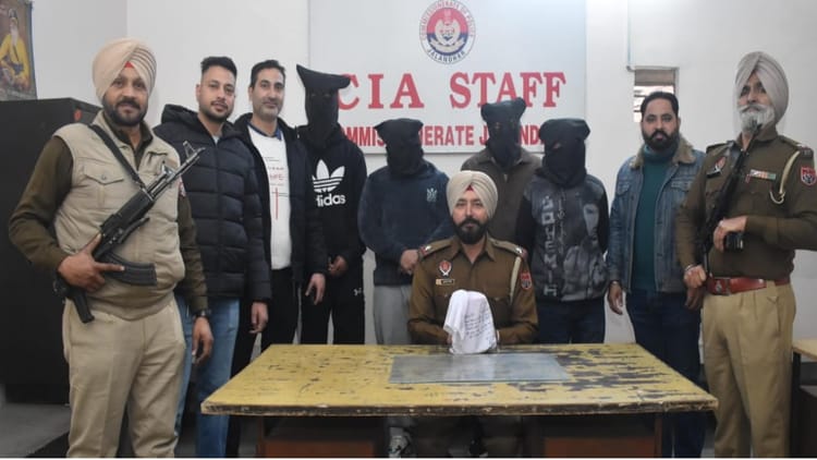 Women And Five Drugs Smugglers Arrested In Jalandhar – Amar Ujala Hindi News Live