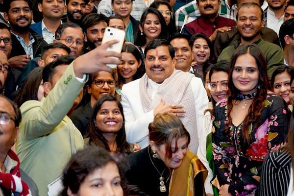 MP News: Best social media content creators will get awards, CM said - deliver important information to the pe