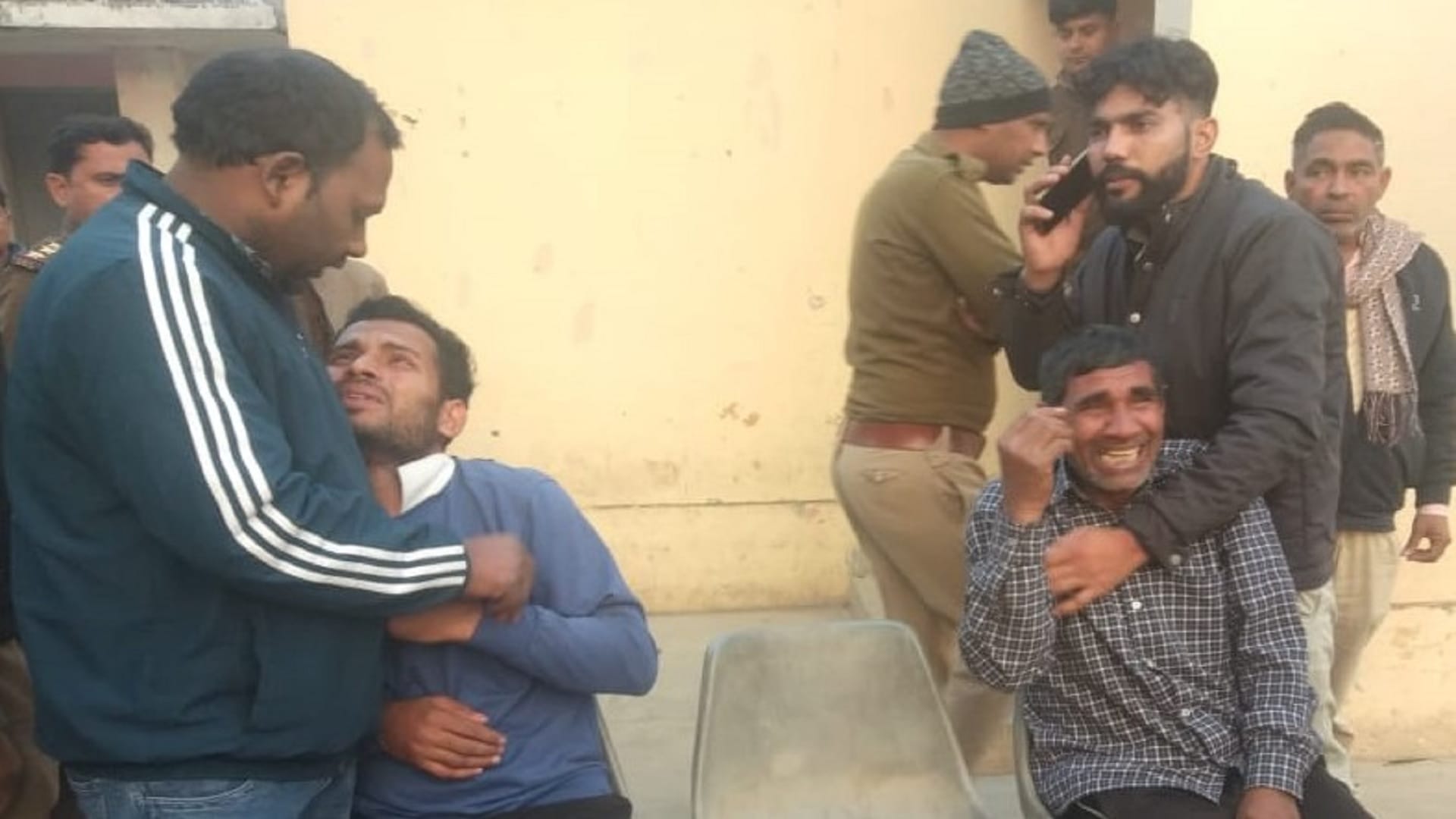 UP Policeman Shahrukh Death Due to Chinese Manjha in shahjahanpur Watch Video News in HIndi