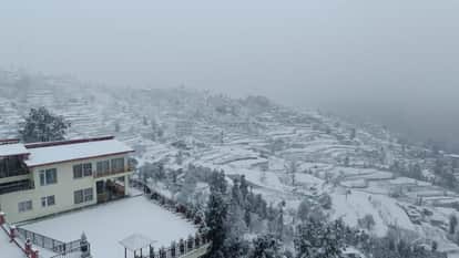 Weather: Uttarakhand's Kalapani records minus 35 degrees Celsius, rain in Delhi-NCR