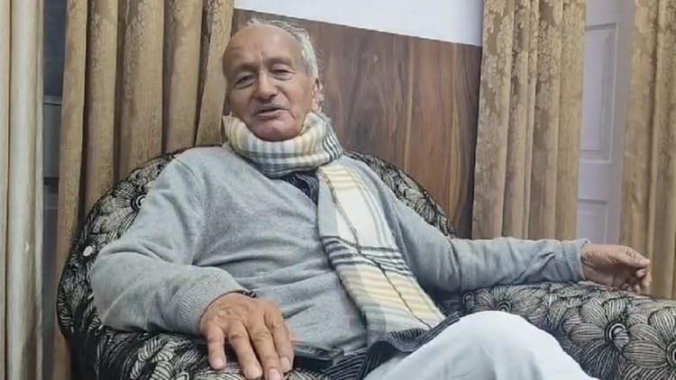 Body Donation: उत्तराखंड के पूर्व मुख्यमंत्री कोश्यारी ने समाज को दिया नया संदेश, लिया देहदान का संकल्प