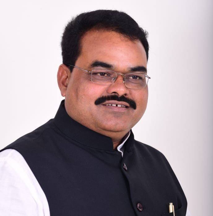 MP News: Ravindra Yeti becomes District President of BJP Bhopal Nagar, Tirath Singh Meena takes charge of rura