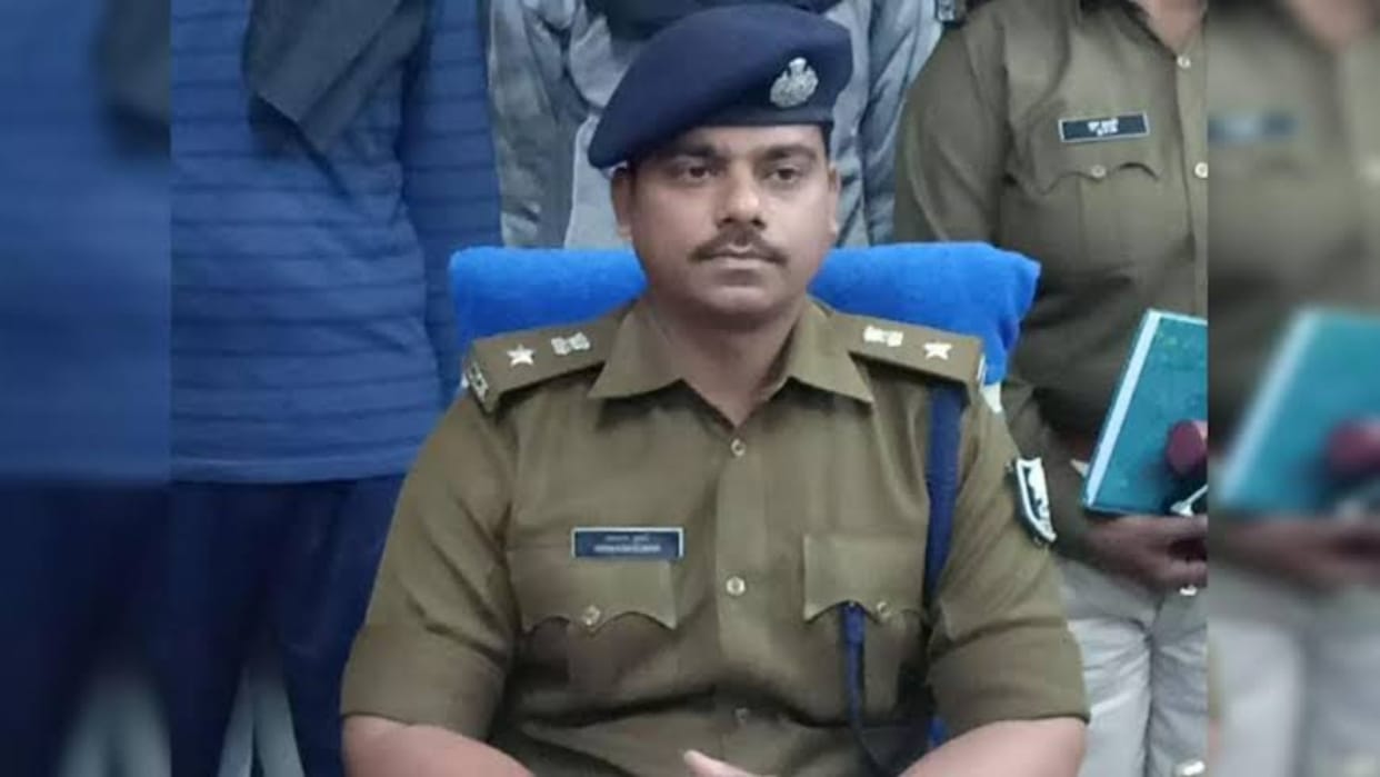 Bihar News : Patna Bihar Police suspension order by ips awakash kumar ssp patna