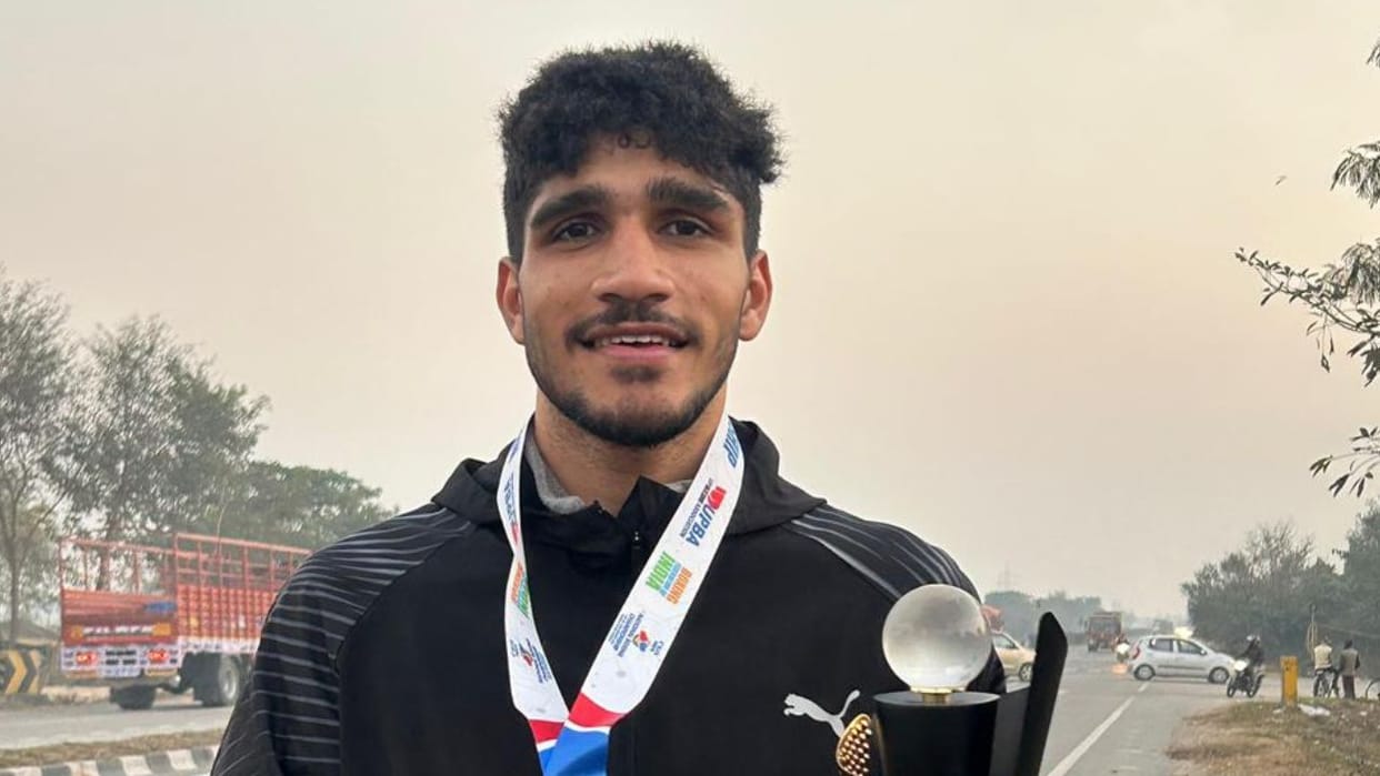 Himachal News Avinash Jamwal won gold medal in the 8th Rlight Men's National Boxing Championship