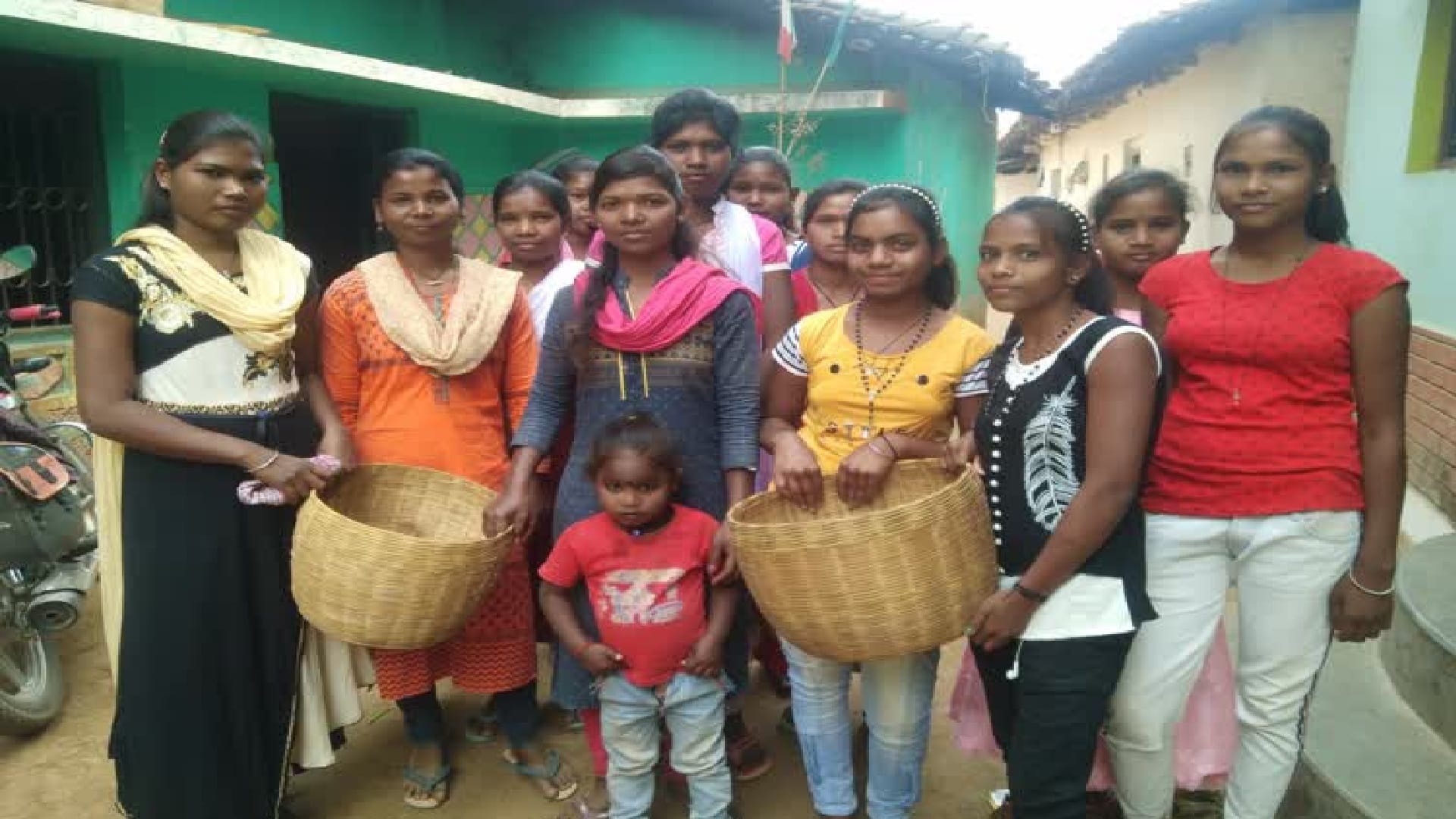 Cherchera festival celebrated in Chhattisgarh today, Children visit every house
