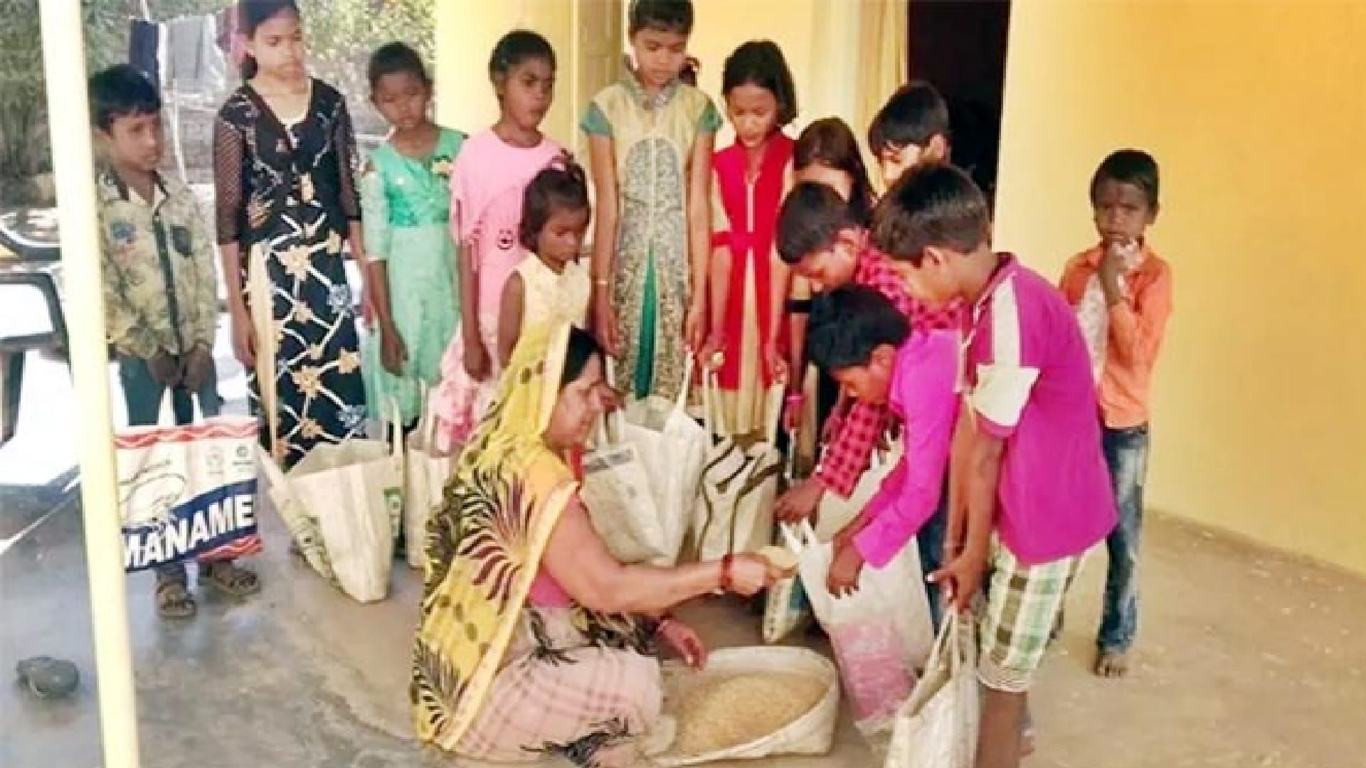 Cherchera festival celebrated in Chhattisgarh today, Children visit every house