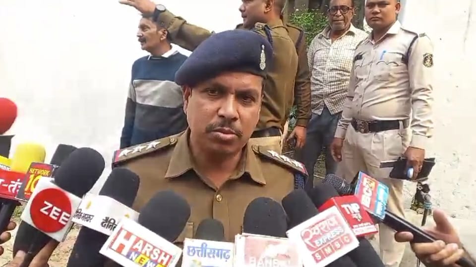 Sensation in the area due to murder of elderly brother and sister in Raigarh