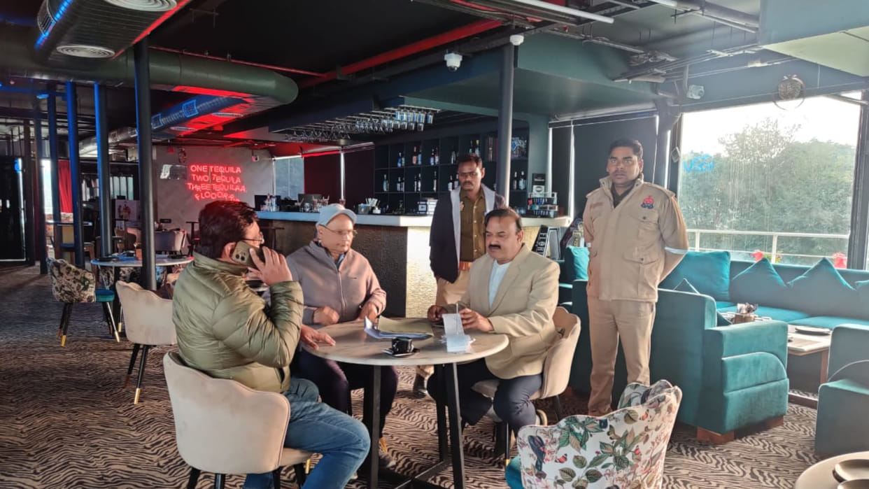 GST department team has raided Gorkharpur float. The forms are being checked.