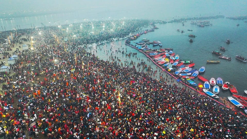 Mahakumbh 2025 Grand Inauguration in Prayagraj Lakh Of Devotees First Shahi Snan Check Photos
