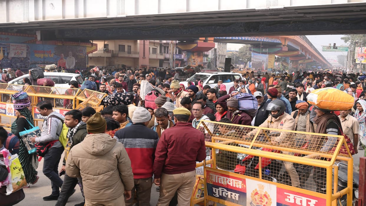 It took three hours to reach from Chakeri in Kanpur and it took four hours to reach Sangam from Nehru Park.