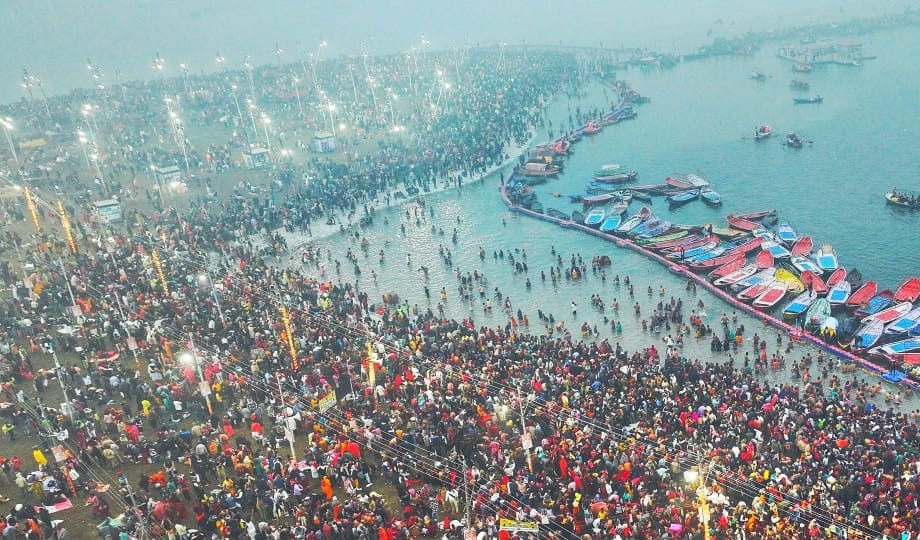 The great confluence of faith at the confluence on the first bathing festival of Paush Purnima