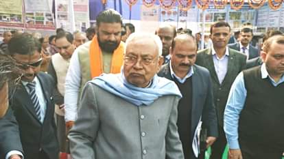 Bihar: तेजस्वी बोले- थके हुए CM नीतीश दुर्गति यात्रा पर हैं, वे BJP में मिल गए; नित्यानंद राय को दी ऐसी चुनौती Gopalganj: Tejashwi Yadav says Tired CM Nitish is on Durgati Yatra, he joined BJP; Challenged Nityanand Rai