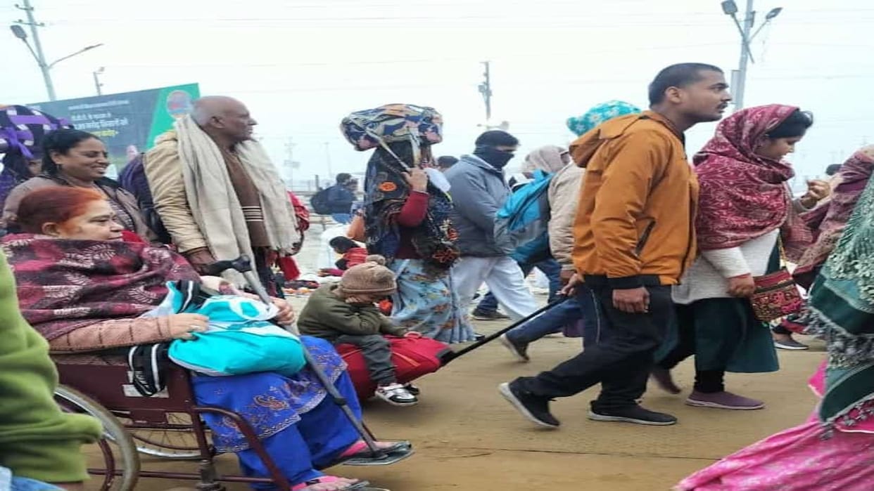 Mahakumbh: Mother said to go to Sangam and son left from Tripura in a wheel chair, boat found with the help of