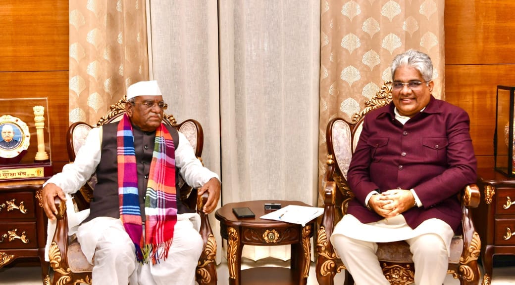 Union Minister Bhupendra Yadav met Governor Haribhau Kisanrao Bagde