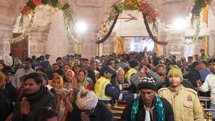 Chappan bhog offered to Ramlala on Makar Sankranti.